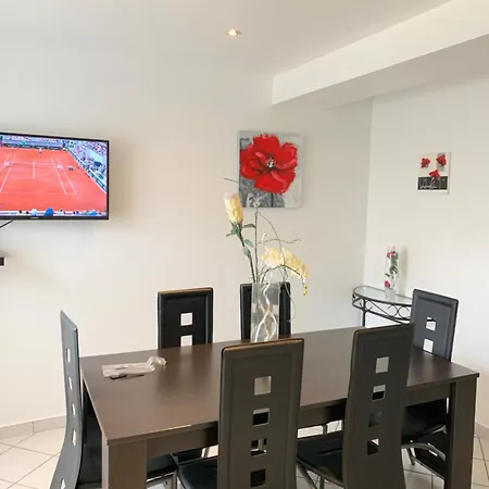 Le Genix Apartment Saint-Genix-sur-Guiers
